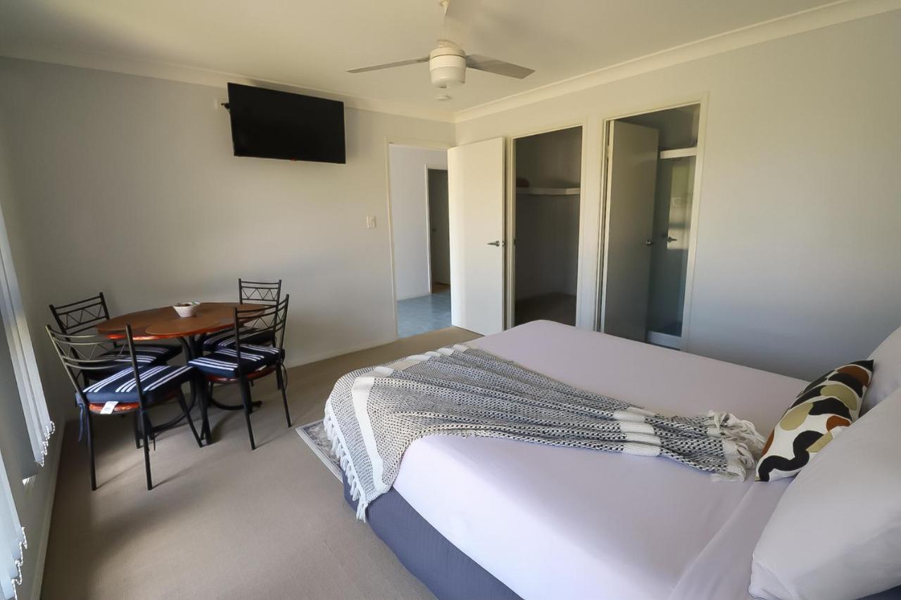 Blk Stays Guest House Deluxe Units Morayfield Eksteriør billede