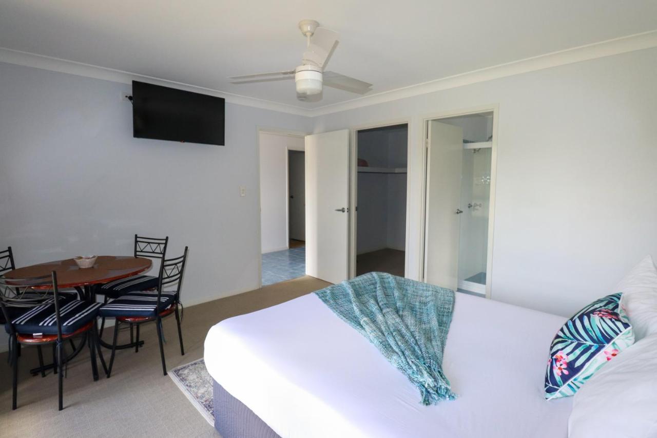 Blk Stays Guest House Deluxe Units Morayfield Eksteriør billede